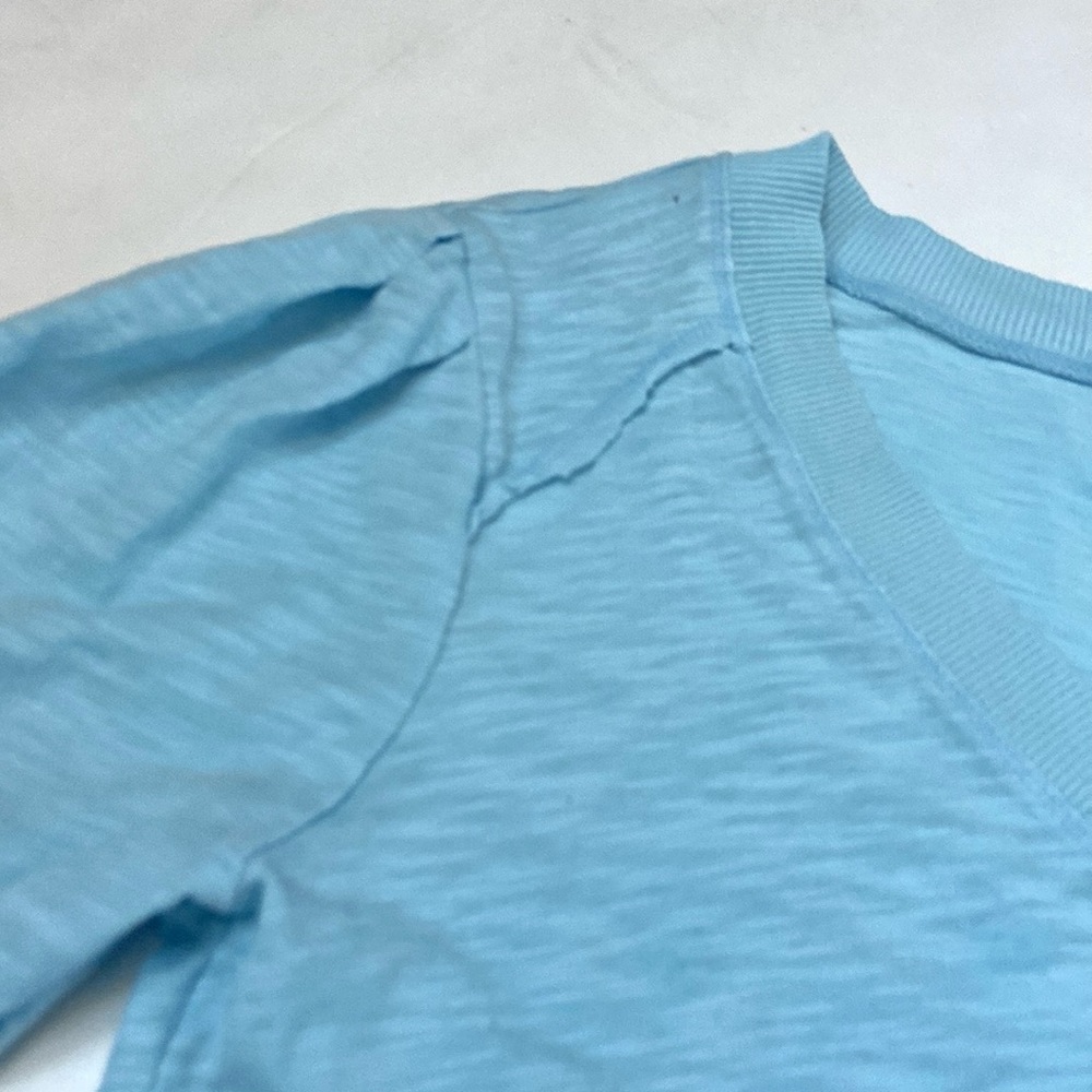 Mododoc V-Neck Sweater - Picture 9 of 16